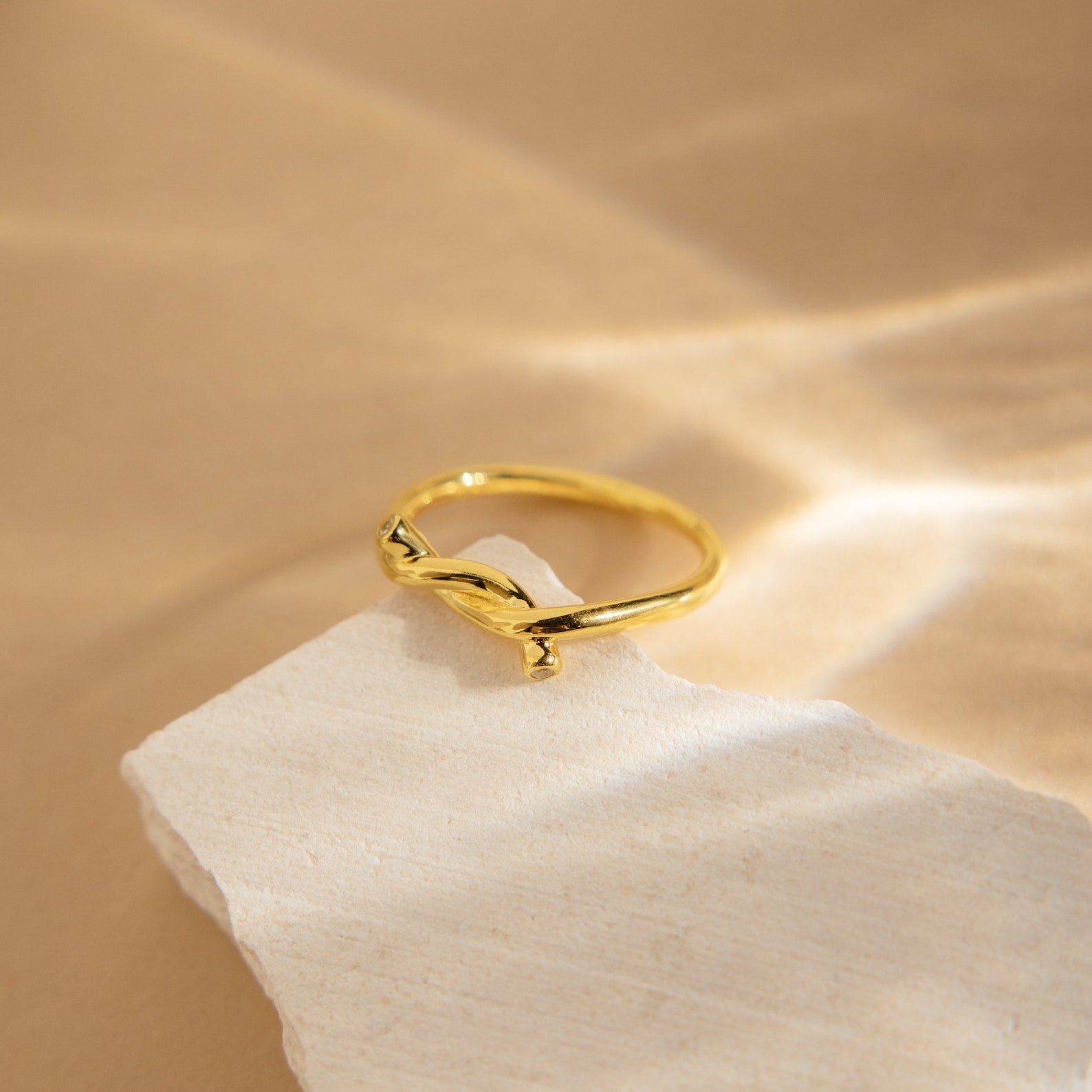 Valerie Knot Ring 18K Gold